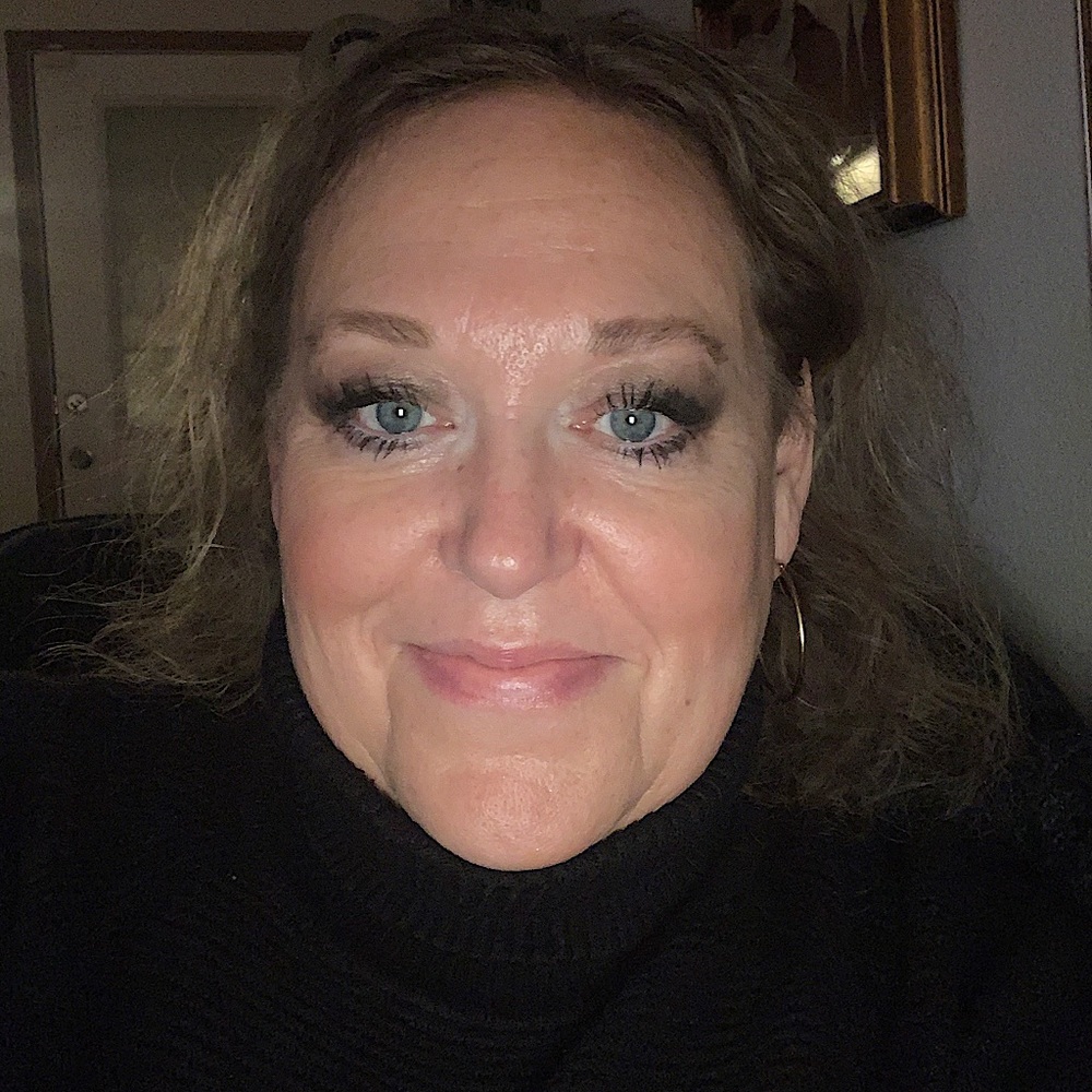 Meet your Posher, Stacy.